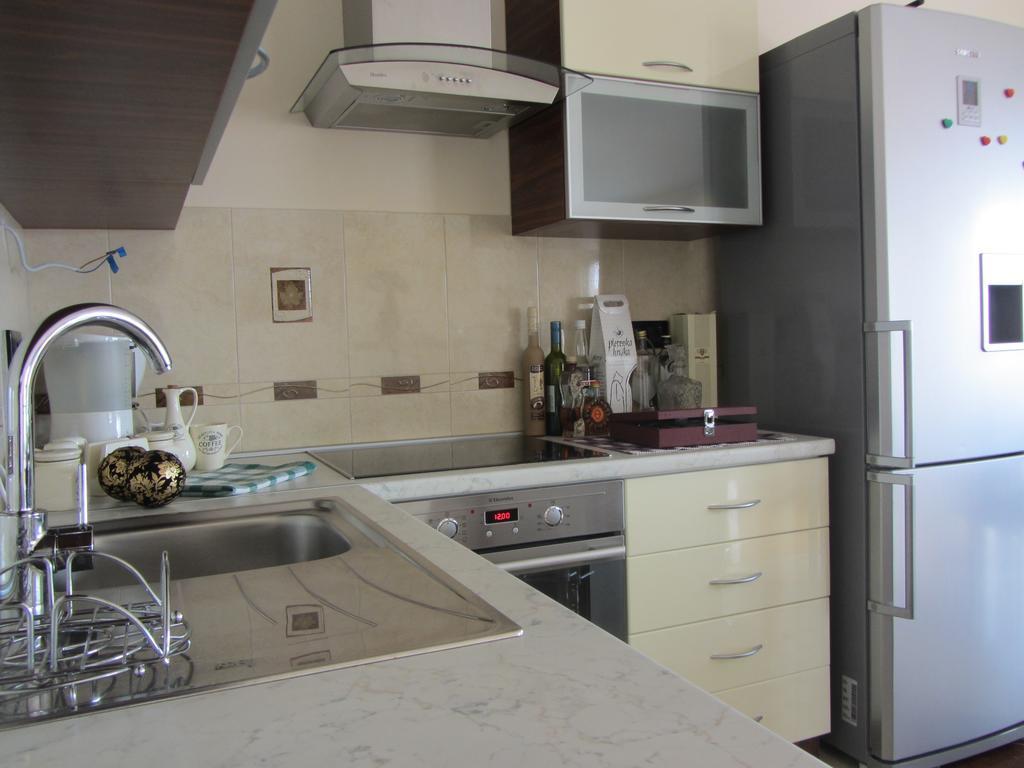 Apartments Dilja Malinska Cameră foto